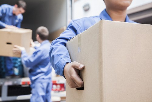 Customer service complaint review for a moving van service