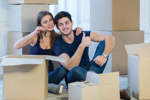 Moving van service for homes and flats in Chelsea