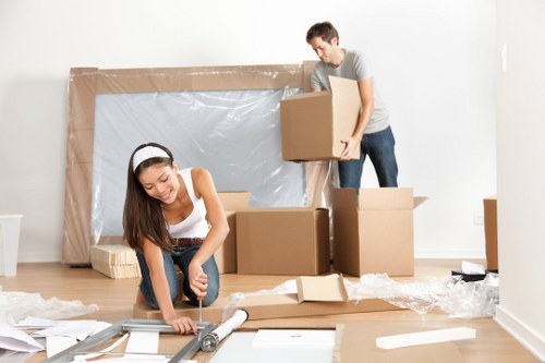 Packing and loading support for van-based removals