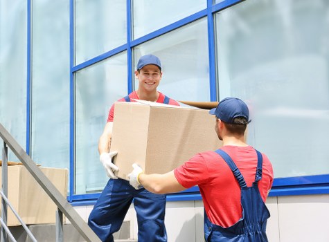 Chelsea street logistics for a professional business move