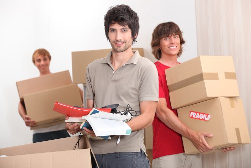 Student move with furniture and boxes in Chelsea