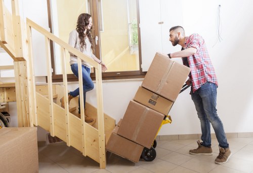 Chelsea moving service assisting with apartment relocation